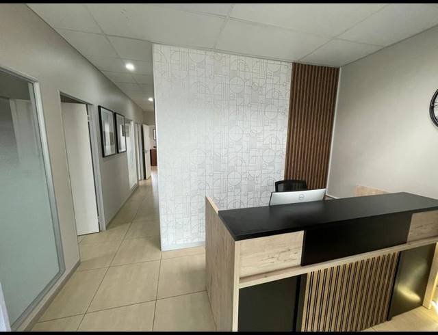 BUSINESS PROPERTY TO RENT IN MIDSTREAM ESTATE